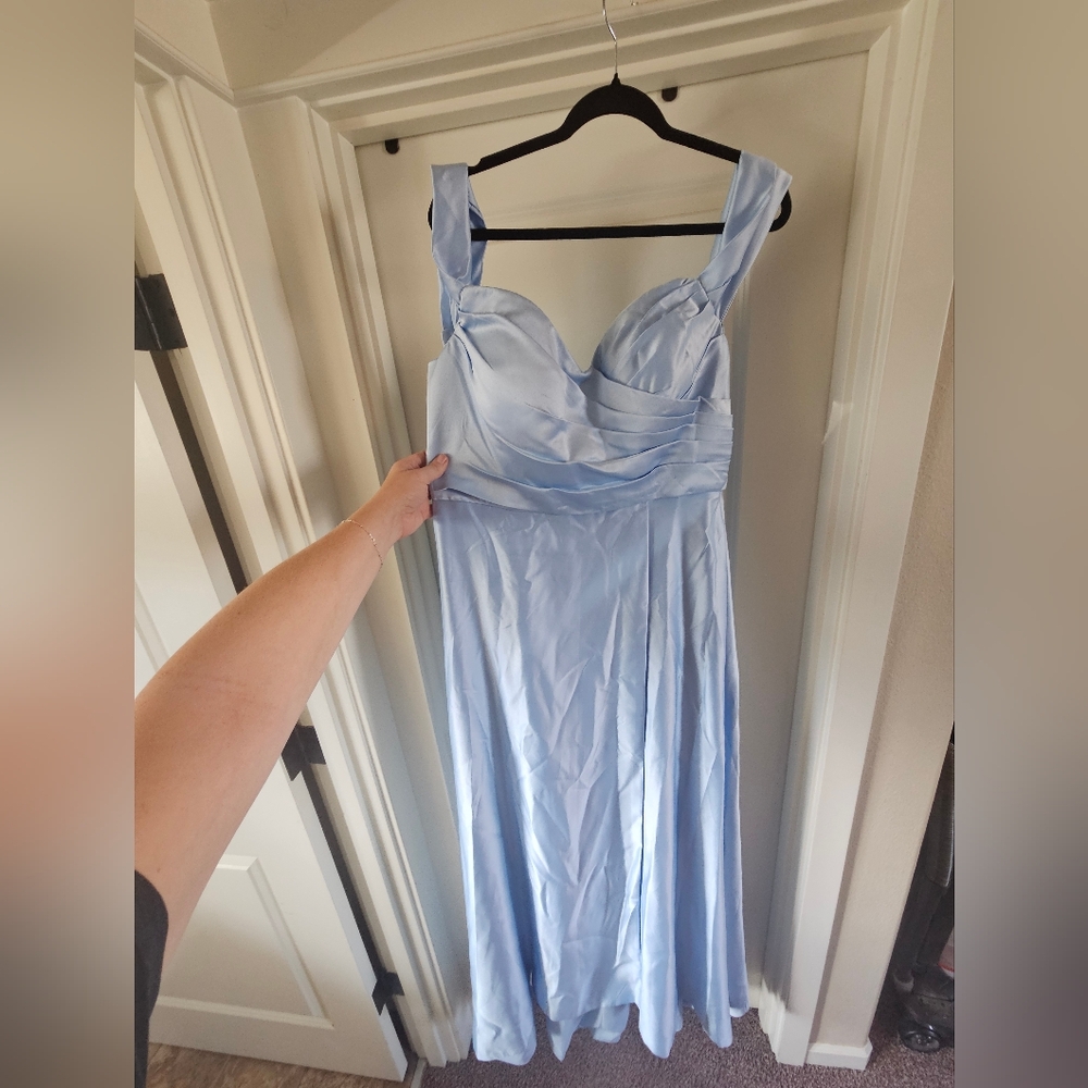 Chic Sky Blue Maxi Dress